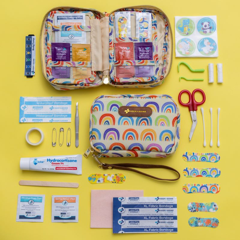 5 unique (and useful!) items you can find in our First Aid Kits for families! ⛑
