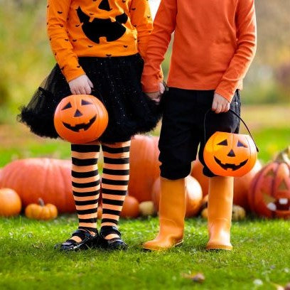 Fix Halloween Costume Mishaps On-The-Go!