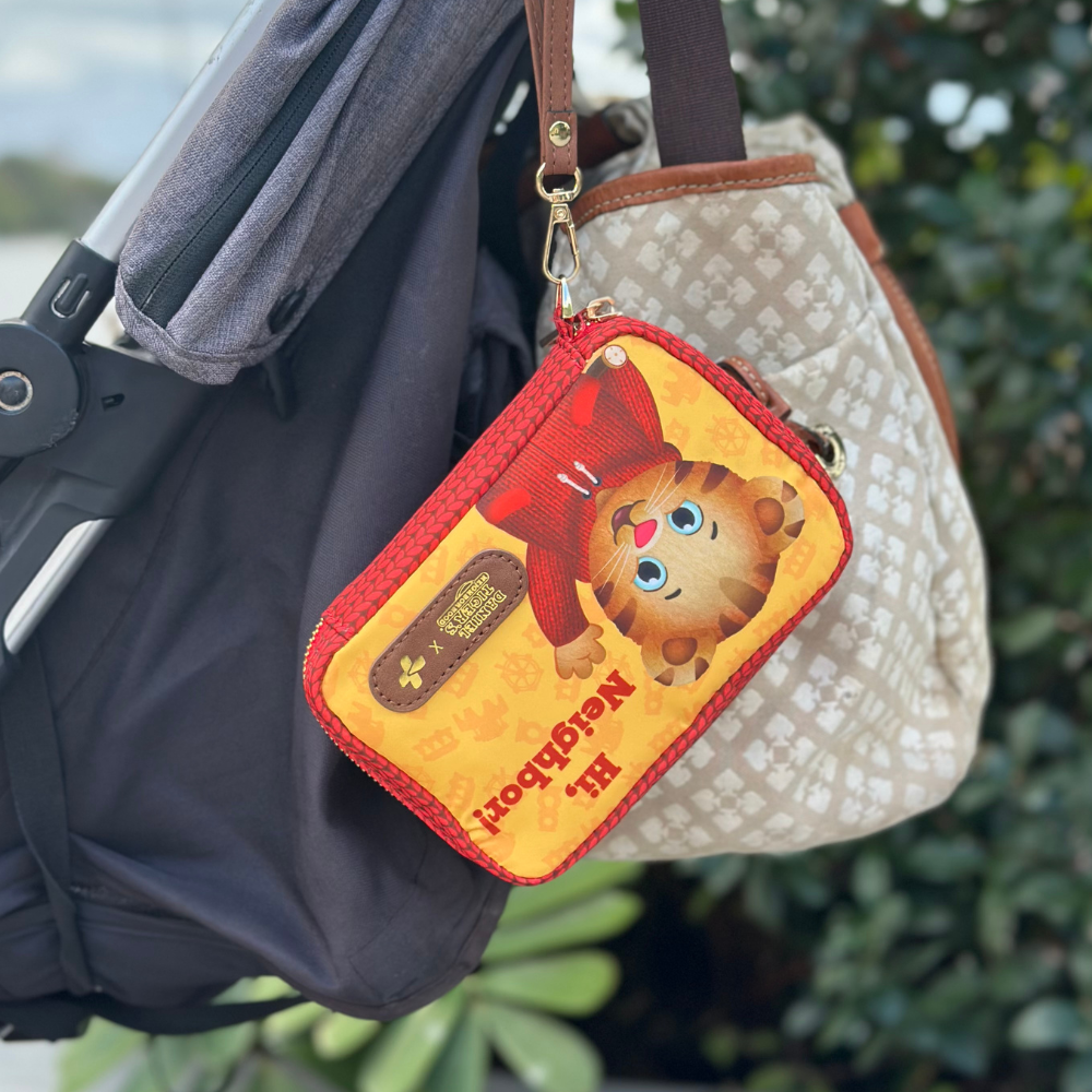 Daniel Tiger First Aid GoKit (130 pcs) - Hi Neighbor