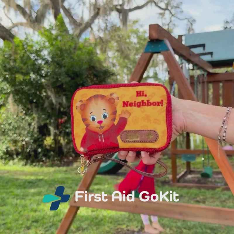 Daniel Tiger First Aid GoKit (130 pcs) - Hi Neighbor