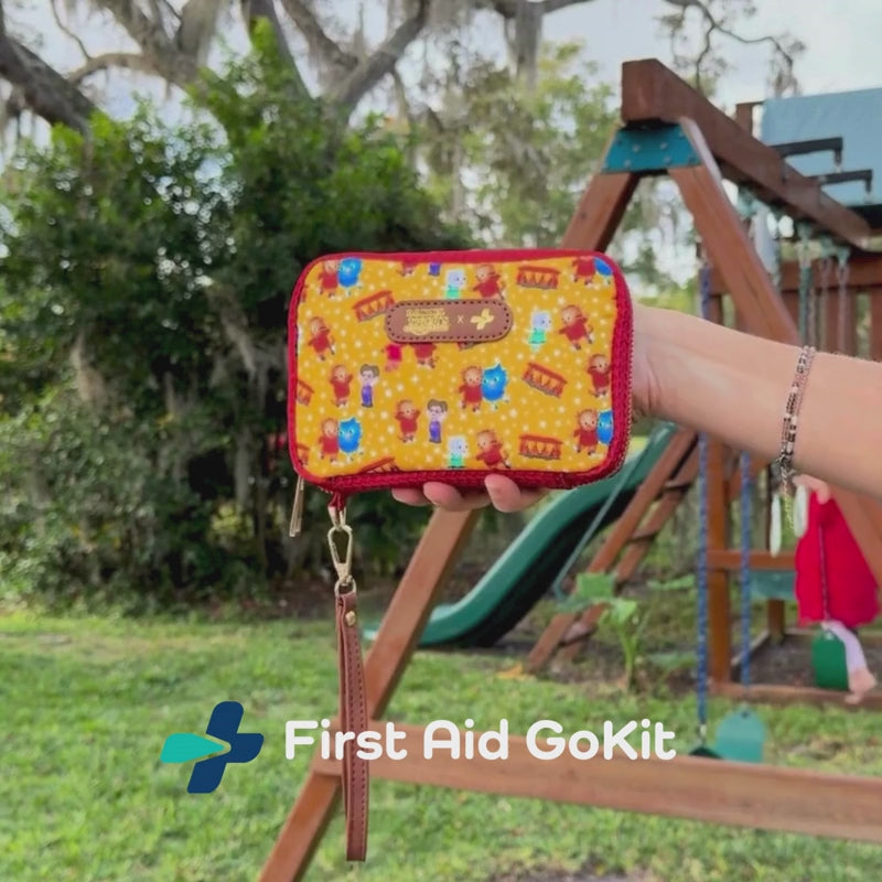 Daniel Tiger First Aid GoKit (130 pcs) - Playdate